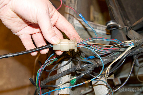 wiring mess1